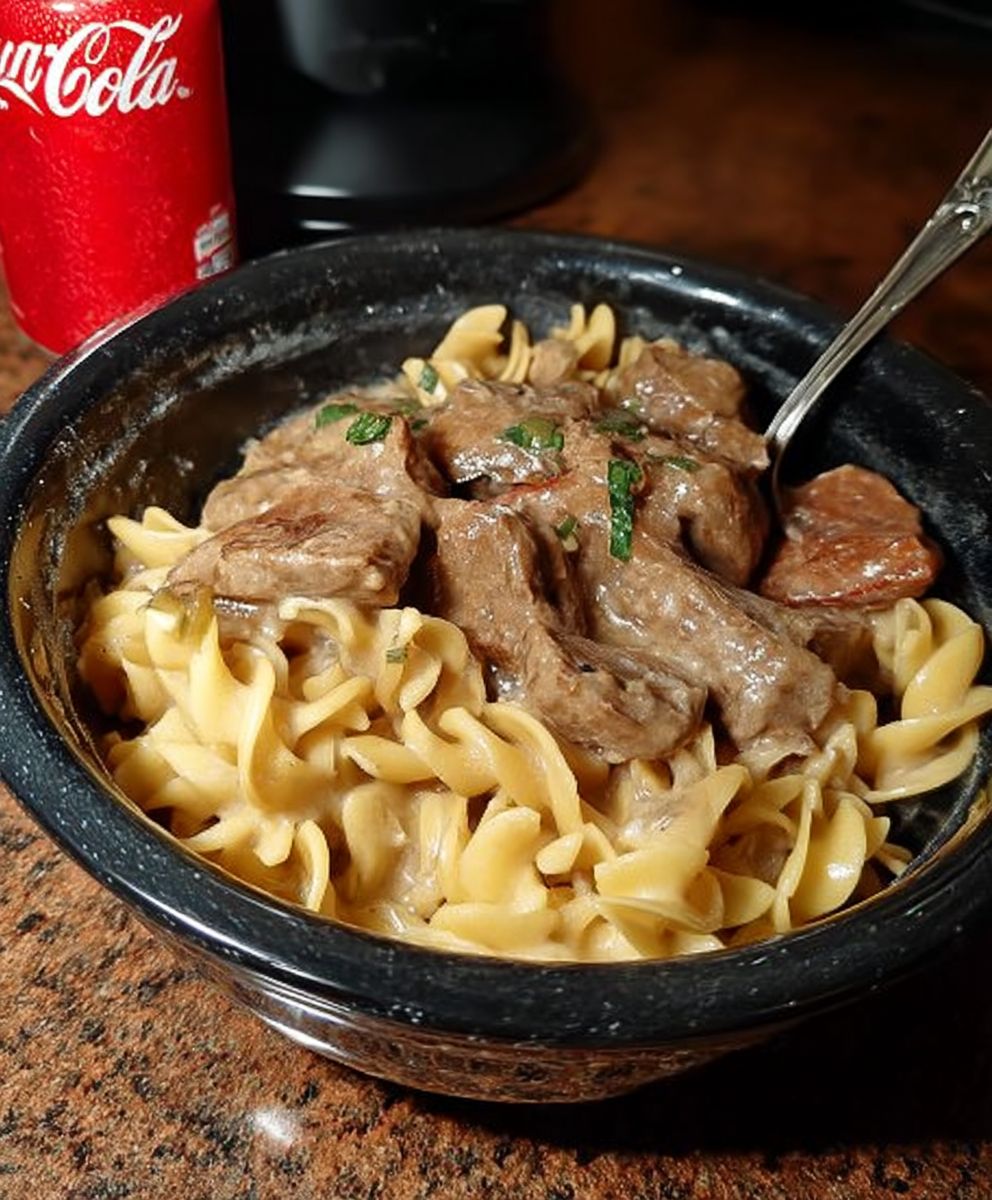 Crockpot beef noodles