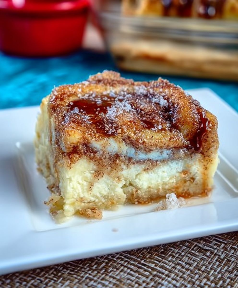 Cinnamon roll cheesecake