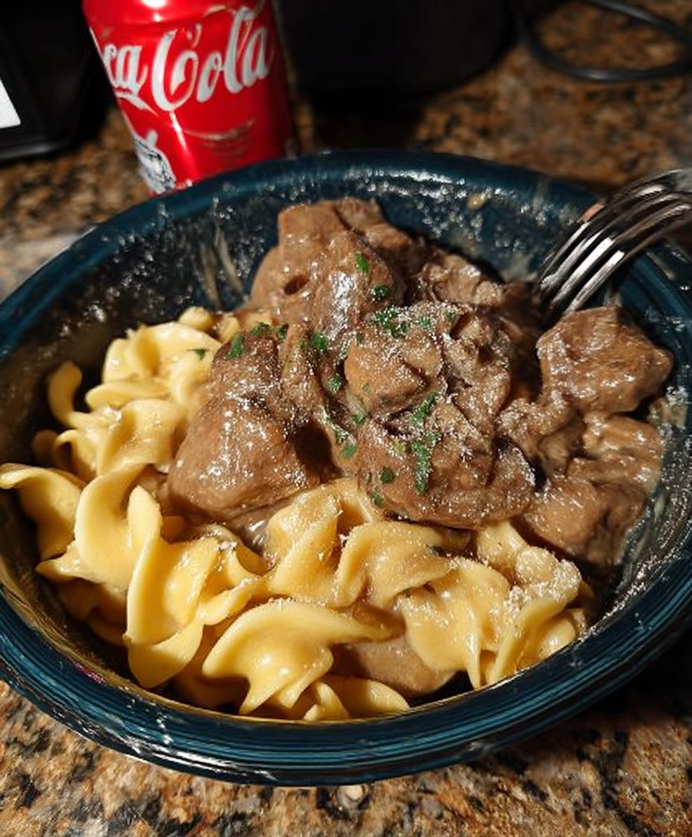 Crockpot beef noodles