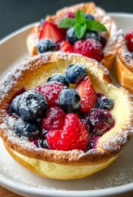 Mini Berry Dutch Babies